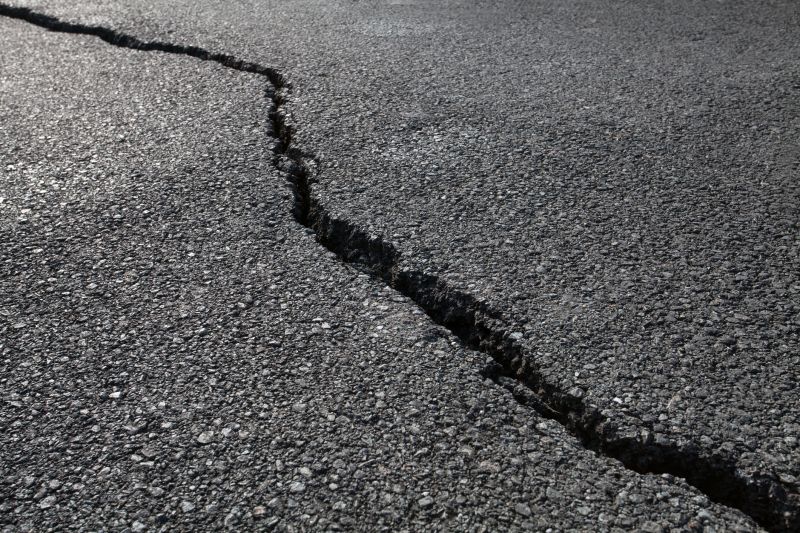 Asphalt Cracks Repair in Orange County, CA