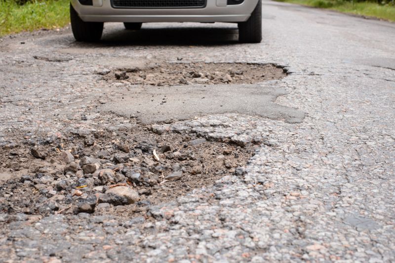 Asphalt Pothole Filling in Los Angeles, CA